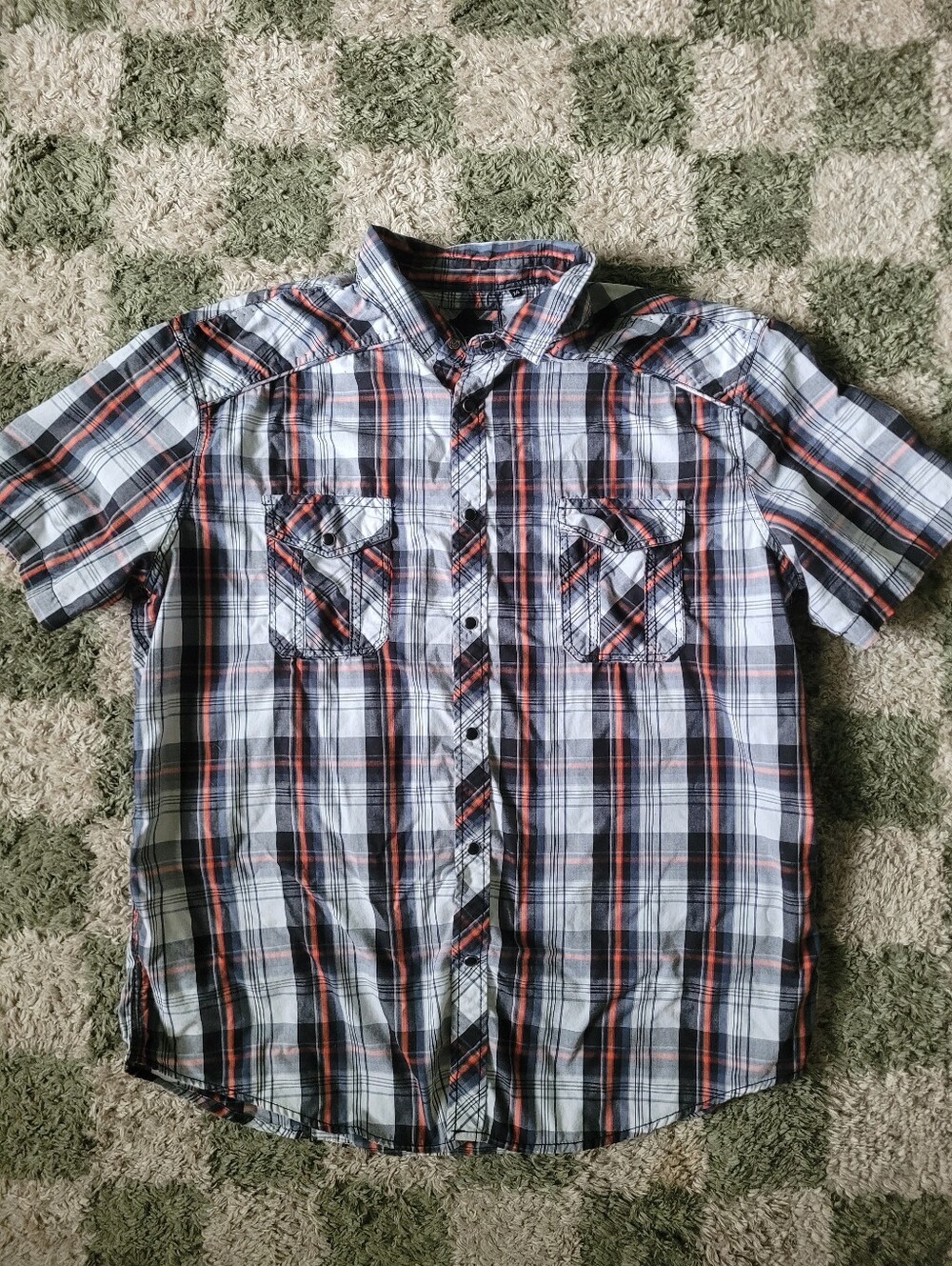 Casual Short-Sleeve Plaid Button-Down Shirt - Black, White & Orange